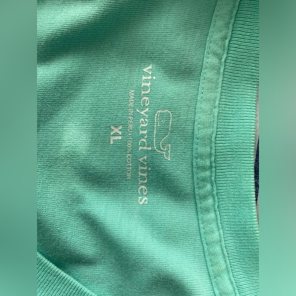 Vineyard Vines LS t-shirt - Picture 2 of 3